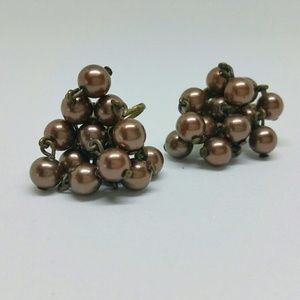 Vintage 1940s faux pearl dangle cluster earrings